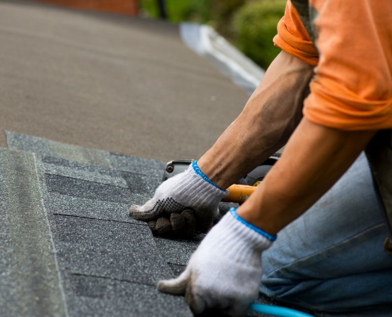 Asphalt Roofing Service in Ashtabula County, OH
